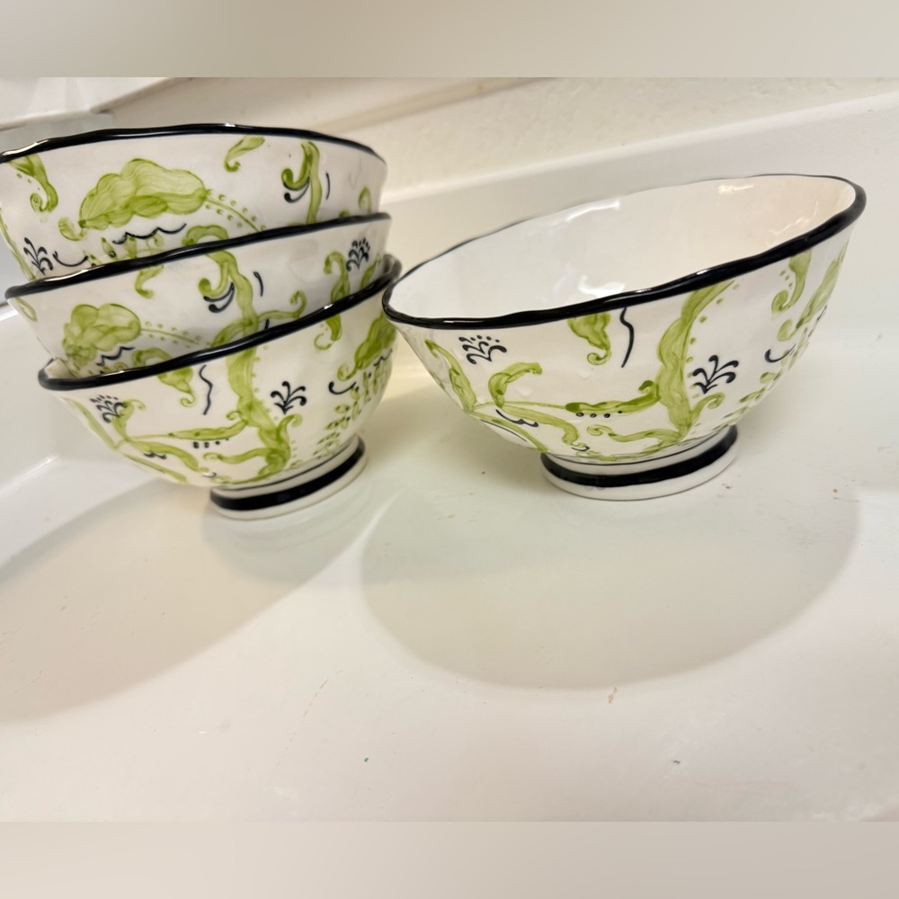Anthropologie dinner bowl set of four rare